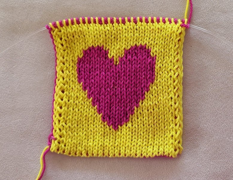 Blog-Inhaltsbild für 'Untersetzer mit Herz - Doubleface Einsteiger-Projekt inkl. Grundkurs'